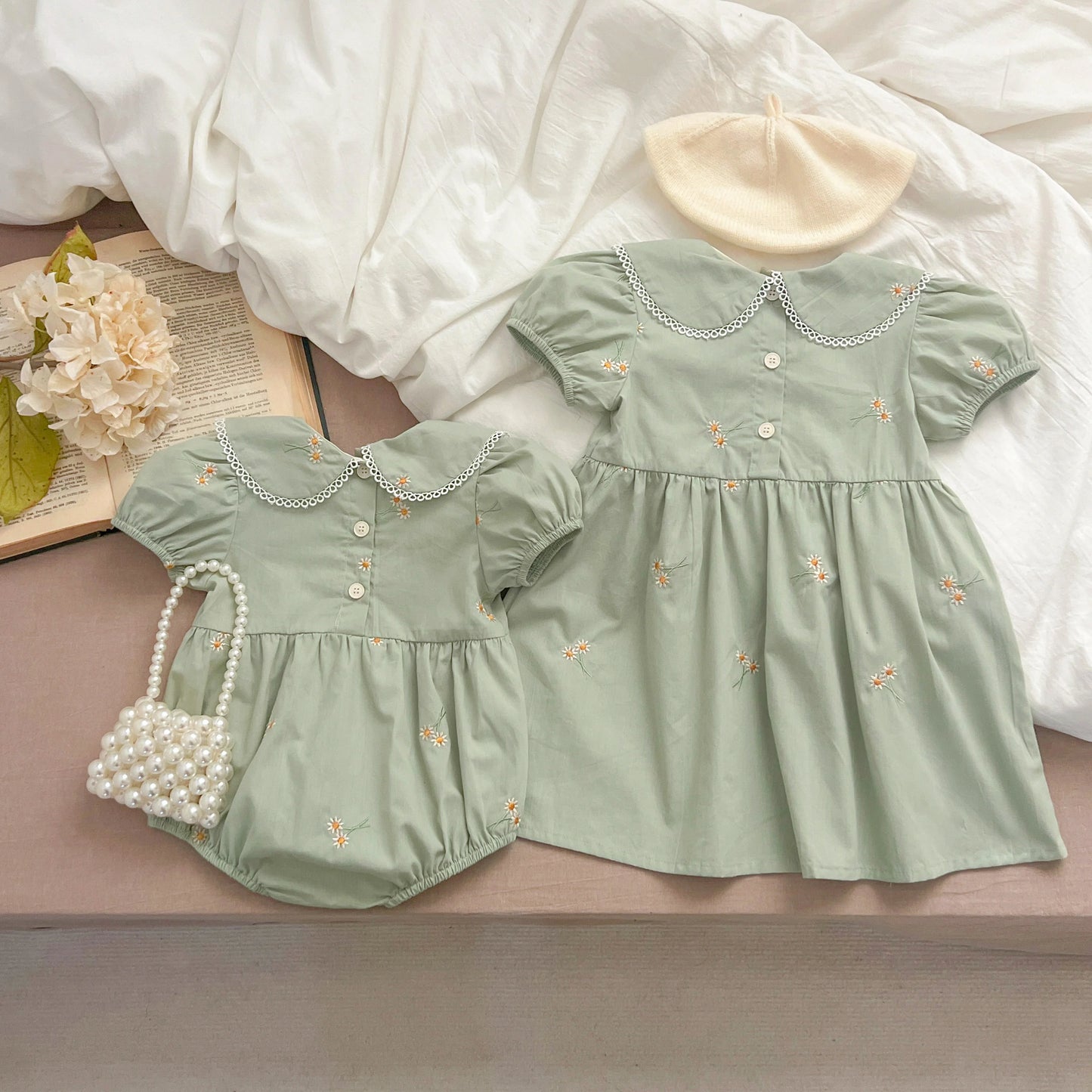 Infant Baby Girls Lace Collar Dress Rompers Sisters Clothes Kids Girls Embroider Flower Princess Dress Family Clothes Rompers