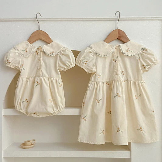 Infant Baby Girls Lace Collar Dress Rompers Sisters Clothes Kids Girls Embroider Flower Princess Dress Family Clothes Rompers