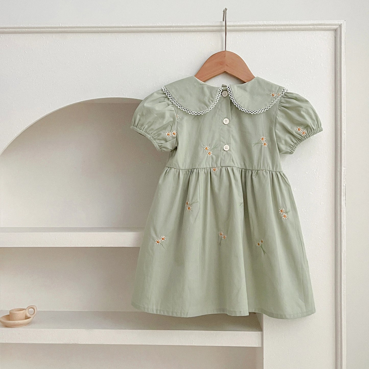 Infant Baby Girls Lace Collar Dress Rompers Sisters Clothes Kids Girls Embroider Flower Princess Dress Family Clothes Rompers