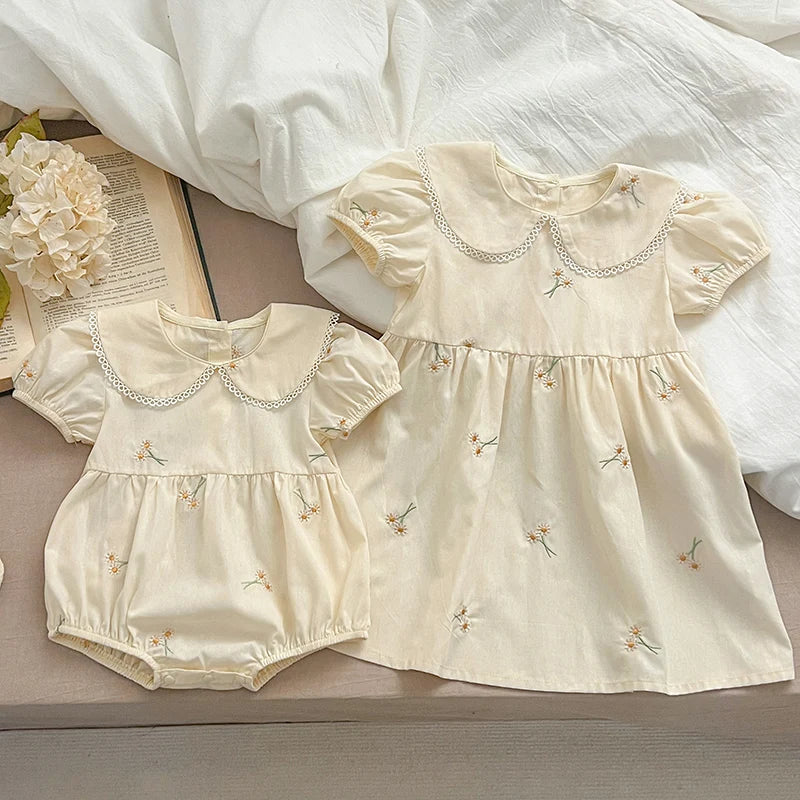 Infant Baby Girls Lace Collar Dress Rompers Sisters Clothes Kids Girls Embroider Flower Princess Dress Family Clothes Rompers